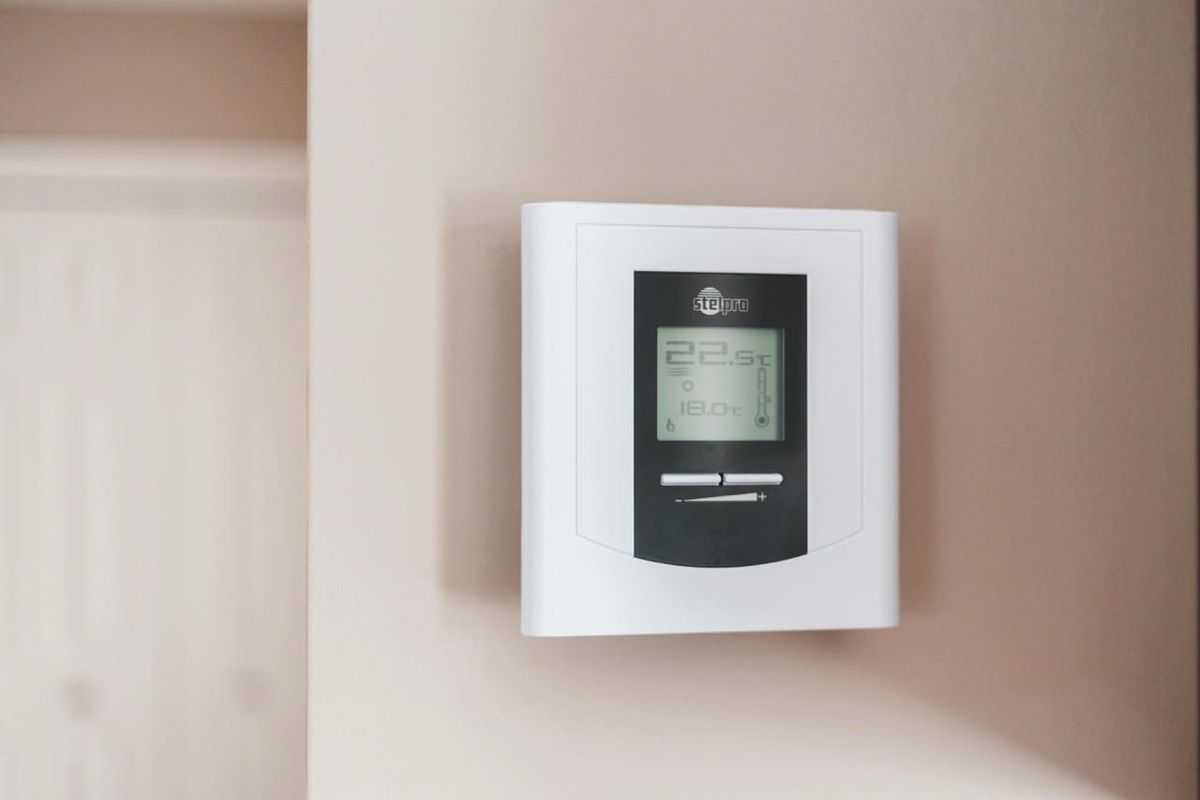 Winter in Edmonton: 7 Steps to Prep Your Furnace for the Big Freeze